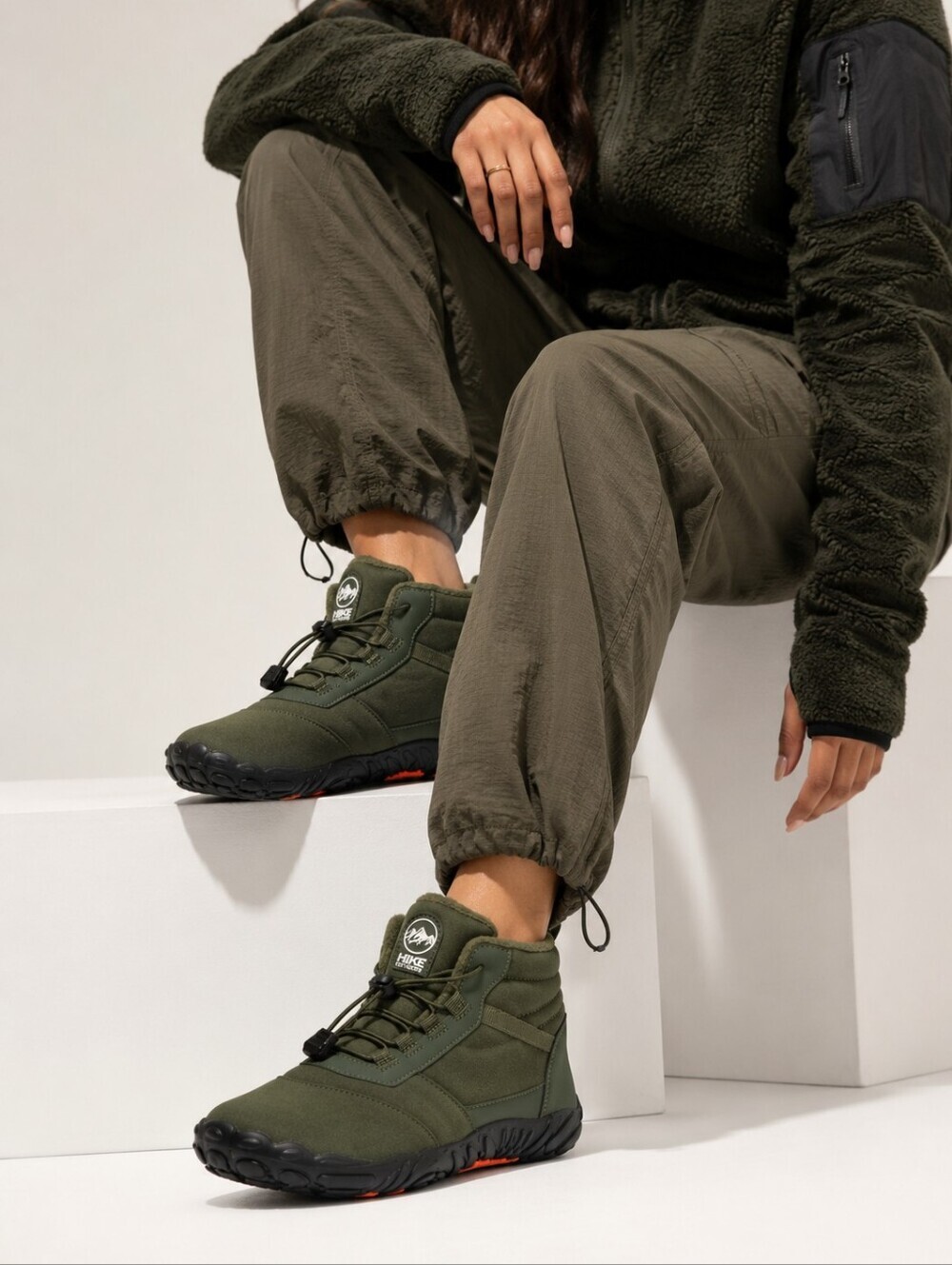 NEW Hike Outdoor Fur-Lined Barefoot Hiking Boots EU 39 / US 8.5